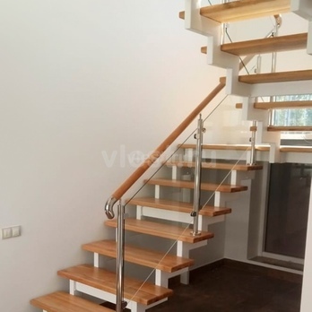 Осень дарит скидки! -10% на все лестницы