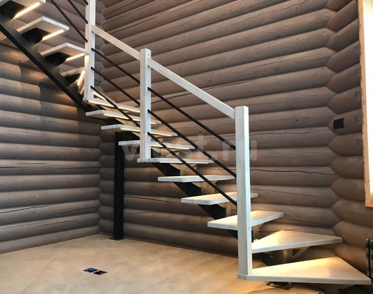 Лестница Г-образная на монокосоуре Mono Style Алиса