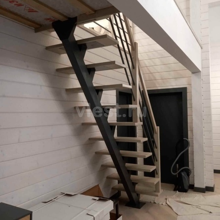 Лестница прямая на монокосоуре Mono Style Стейси